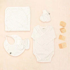 ABCDKids ABCD By Advice 015 Baby Gift Set - White
