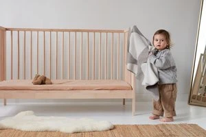 MINCAKids Minca Mini Casa Tiny Bubbles Blanket - Image 4